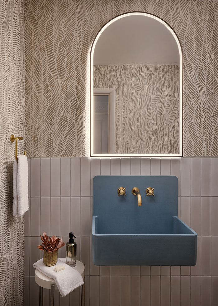 Suite-Bath.jpg